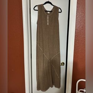 POETRY | MIDI length dress